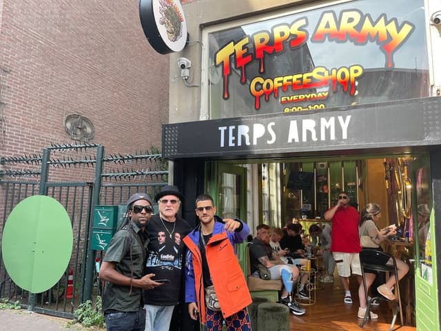 טרפס ארמי - Terps Army קופי שופ