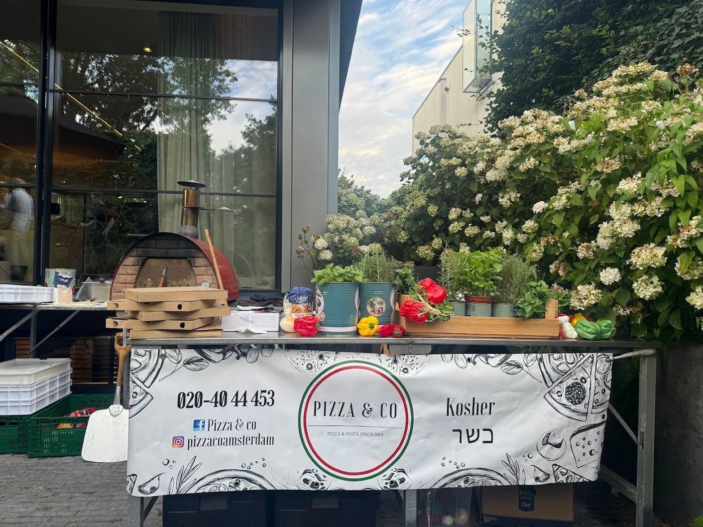 Pizza & Co