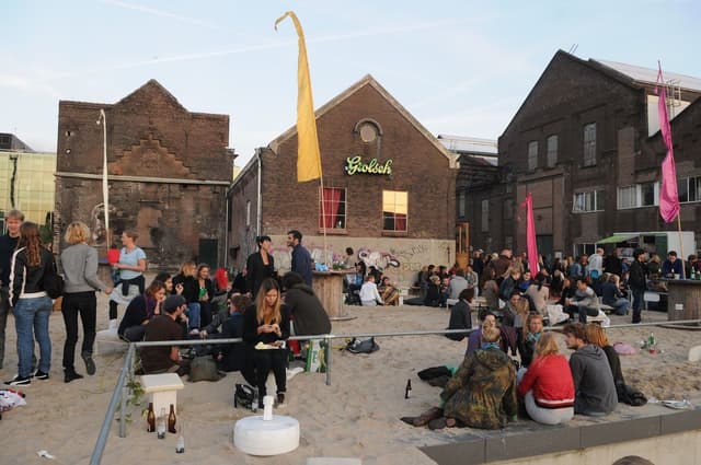 אמסטרדם רוסט - Amsterdam Roest